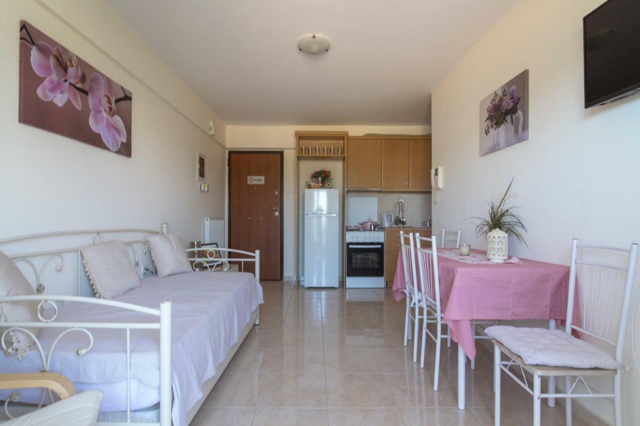 Lovely Apartment Xylokastro 2Nd Floor Exterior foto